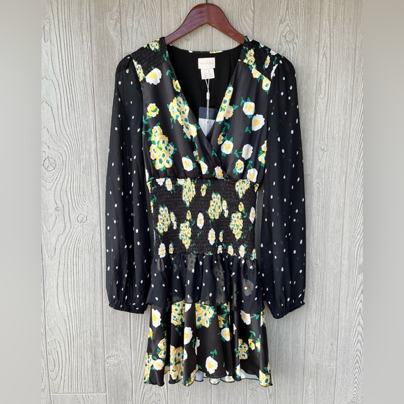 foxiedox Dresses & Skirts - NWT Foxiedox Floral Black and Yellow Mini Dress with Ruching Size Medium